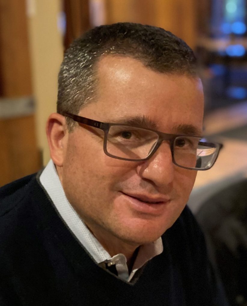 Ronny Hashmonay Pic_Casual (1) Ronny Hashmonay Pic_Casual (1)